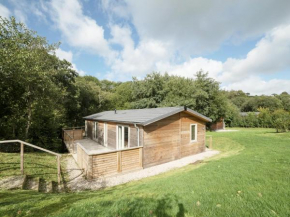 3 Streamside, Looe